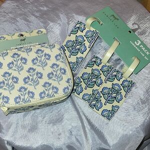 Dainty Lee Floral Luggage Tag & Pill Case Set - Yellow with Blue Floral Print Tm